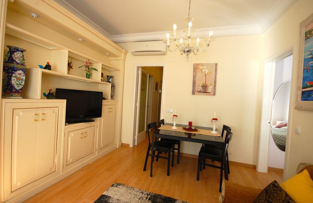 Lets Holidays Centric Apartment In ברצלונה חדר תמונה